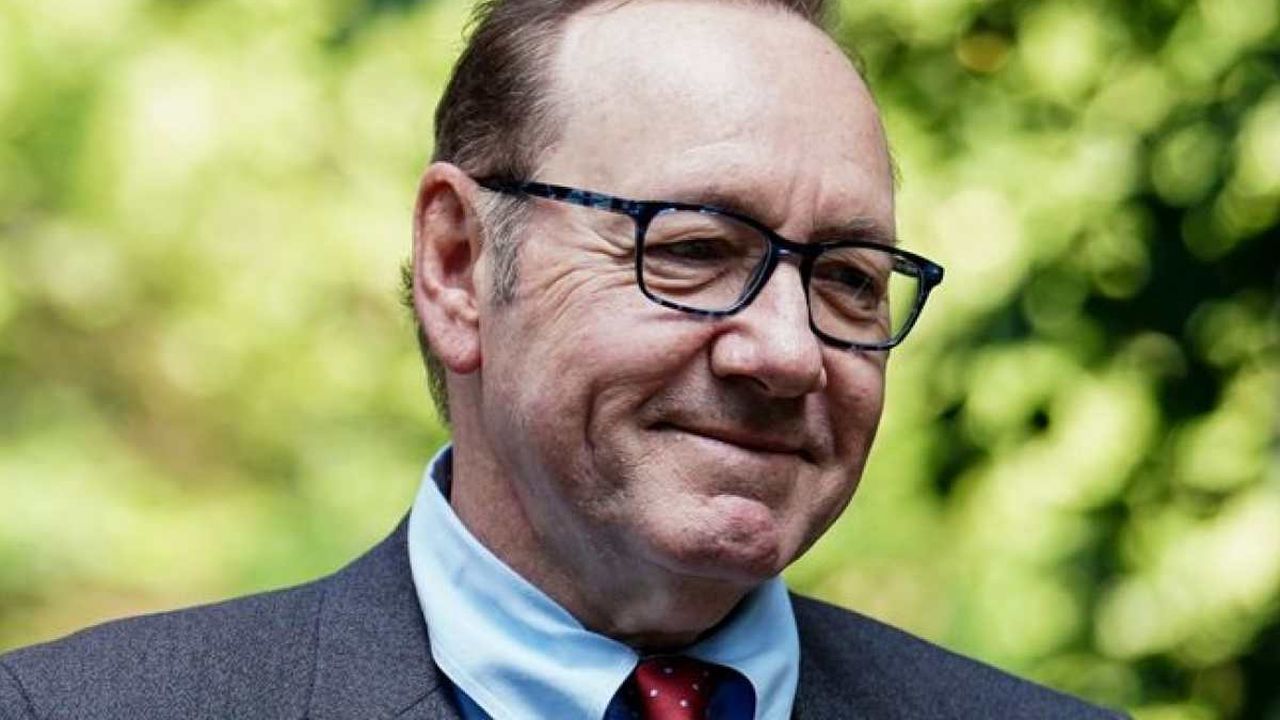 Ancora guai per Kevin Spacey: avviata un'altra indagine dalla Direzione centrale di Polizia criminale