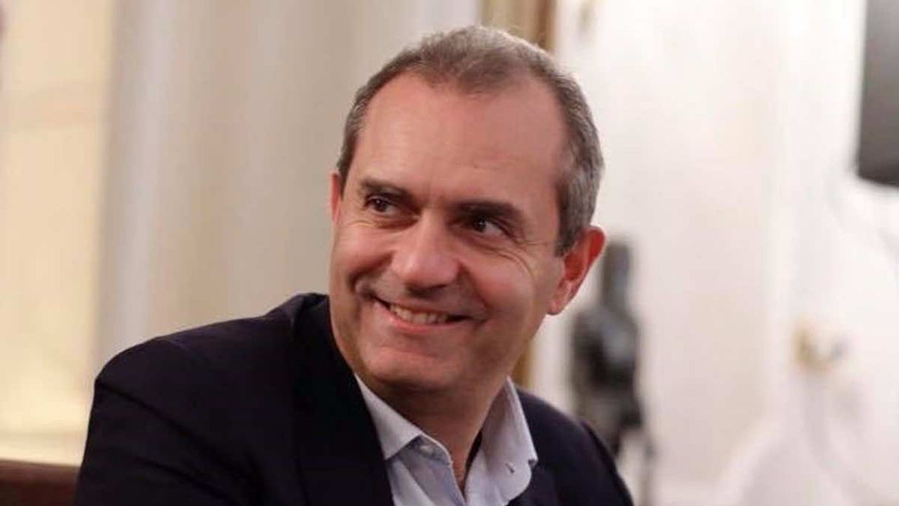 Luigi De Magistris, intervista a TvBlog: “Porto Colpo di Stato a teatro per mettere in evidenza la fragilità democratica che stiamo vivendo. Il mio obiettivo politico più vicino? Ricandidarmi a Sindaco di Napoli”