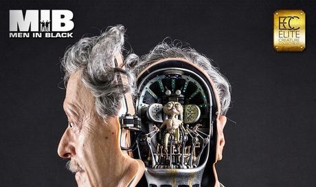 Men in Black: busto life-size di Rosenberg con mini alieno (foto)