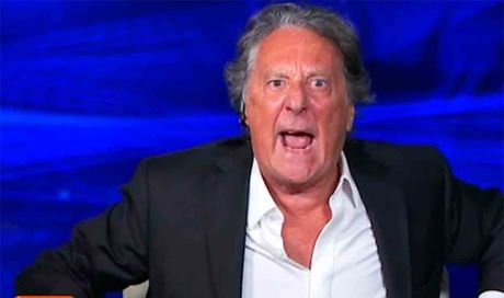 Enzo Iacchetti denunciato dall’UCEI: bufera su “È sempre Cartabianca”