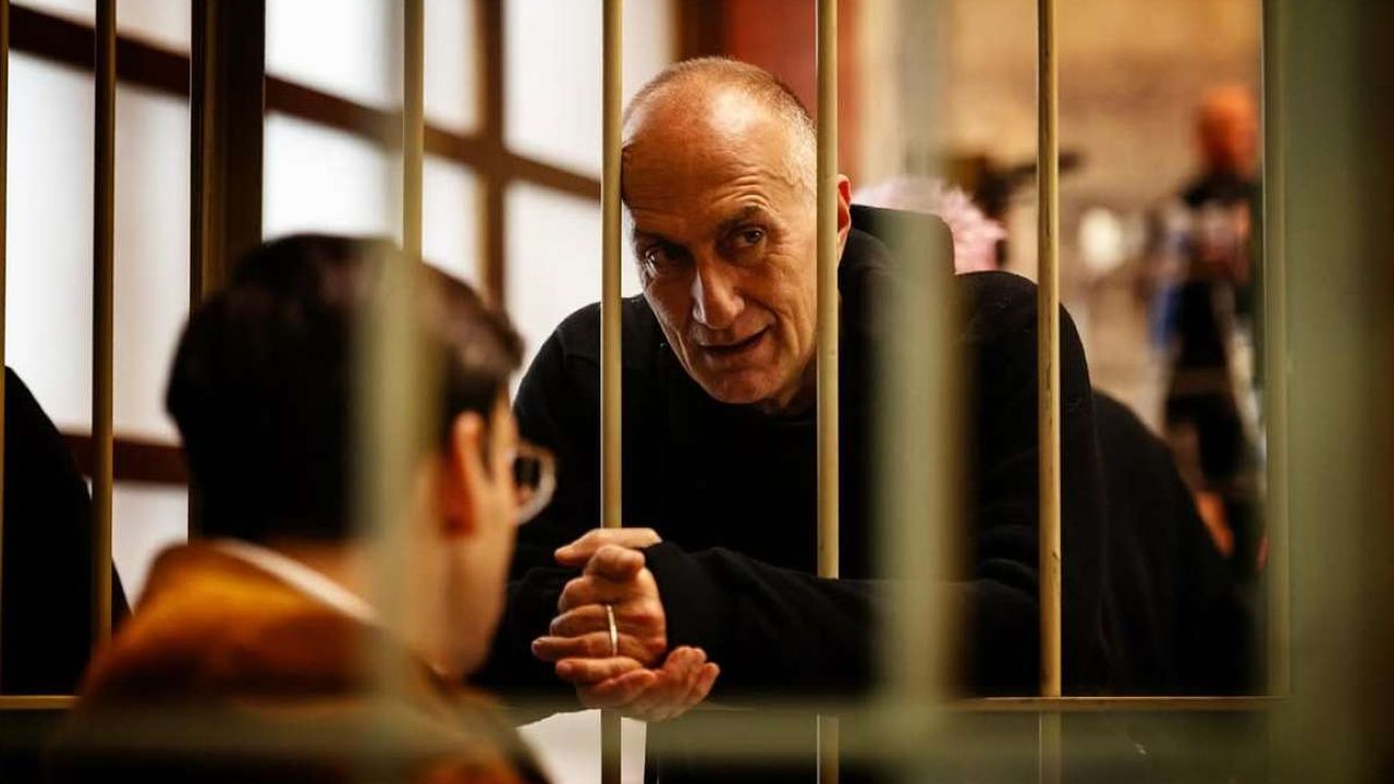 Suspense, violenza e potere: i 5 lavori che ti faranno capire perché Sollima è uno dei migliori registi contemporanei