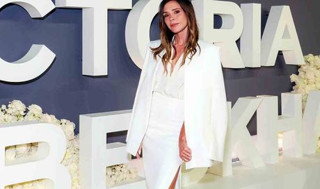 Victoria Beckham tra intimità domestica, carriera e benessere: “Sì, ho fatto terapia”