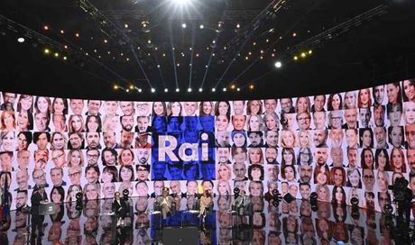 Palinsesti Rai 2026-2027, si cambia: arrivederci Napoli, nuova location per la presentazione